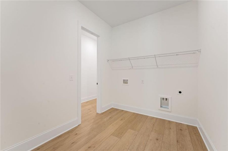 Spacious, unfurnished interior of a new home in Oak Valley Estates, Marietta (Image 11). Spacious, unfurnished interior of a new home in Oak Valley Estates, Marietta (Image 11).