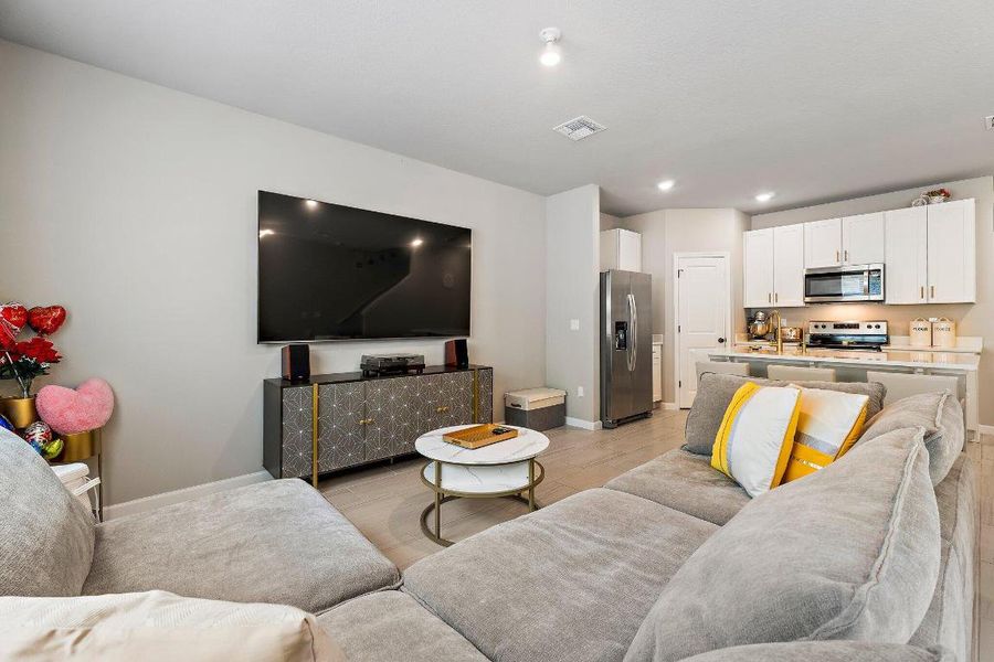 047-5611EnclaveDr-WestPalmBeach-SMALL