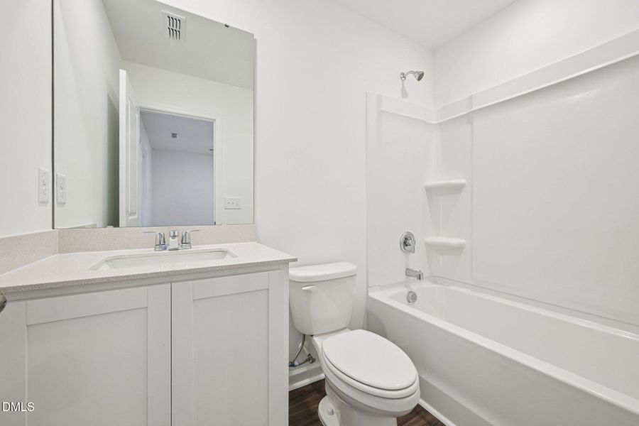 24-web-or-mls-Mirth Ct-S2002-024