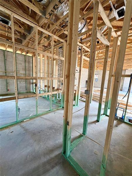 Spacious, unfurnished interior of a new home in , Palm Coast (Image 23).