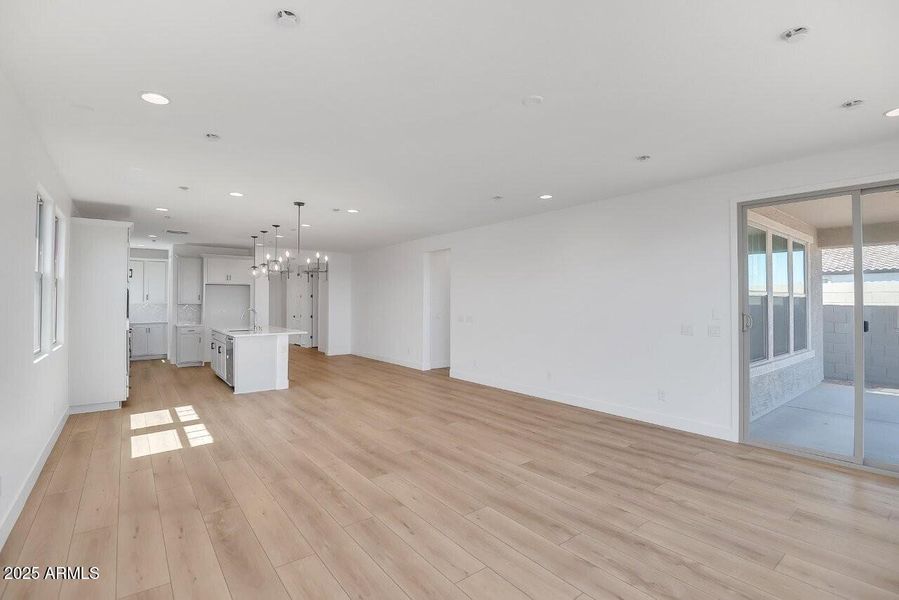 Mesquite Lot 168 (28)