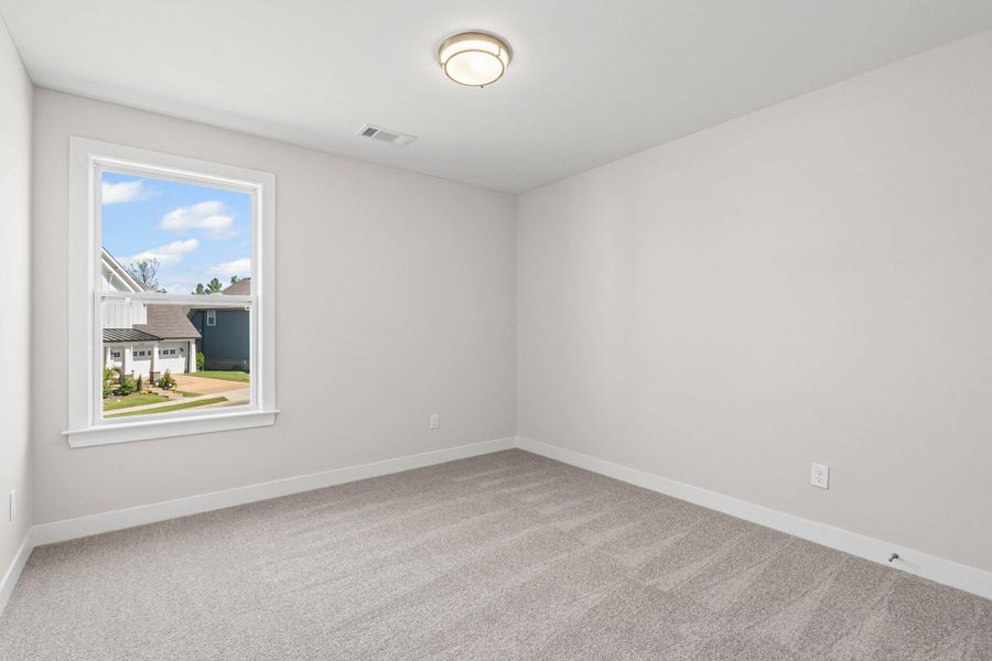 Spacious, unfurnished interior of a new home in Lockwood, Collierville (Image 28).