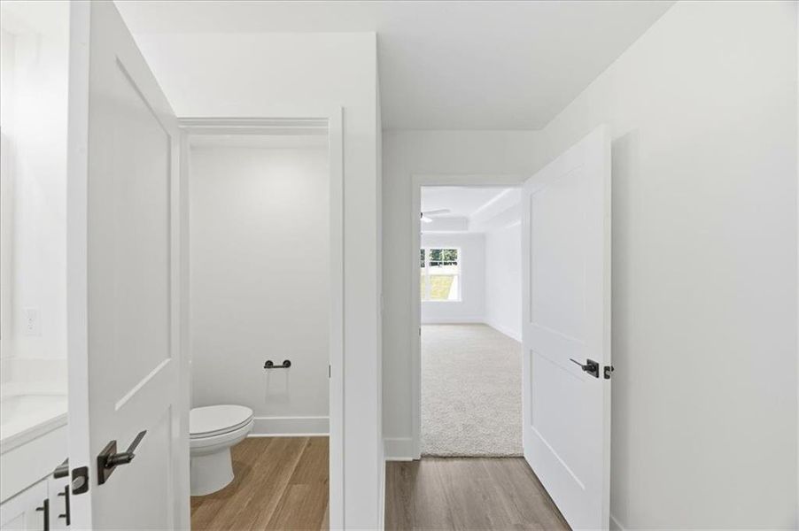 Spacious, unfurnished interior of a new home in Tuscany Hills, Douglasville (Image 37). Spacious, unfurnished interior of a new home in Tuscany Hills, Douglasville (Image 37).
