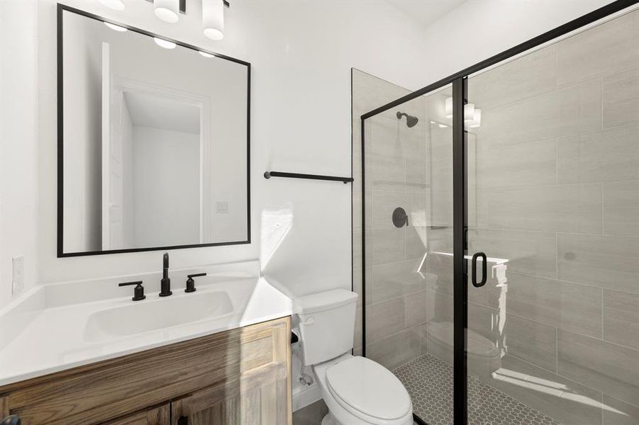 06. 3103 Bexar - 2ND Bath