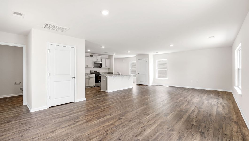 Representative unfurnished interior of a home built from the ELSTON by D.R. Horton in Baxter Village, Boiling Springs (Image 16). Representative unfurnished interior of a home built from the ELSTON by D.R. Horton in Baxter Village, Boiling Springs (Image 16).