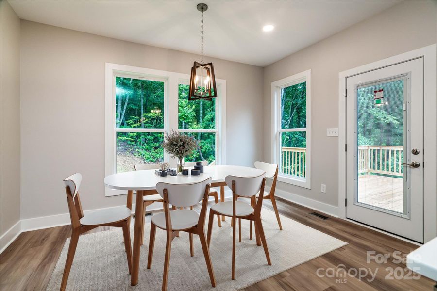 Furnished interior view inside a new home in , Dallas (Image 8). Furnished interior view inside a new home in , Dallas (Image 8).