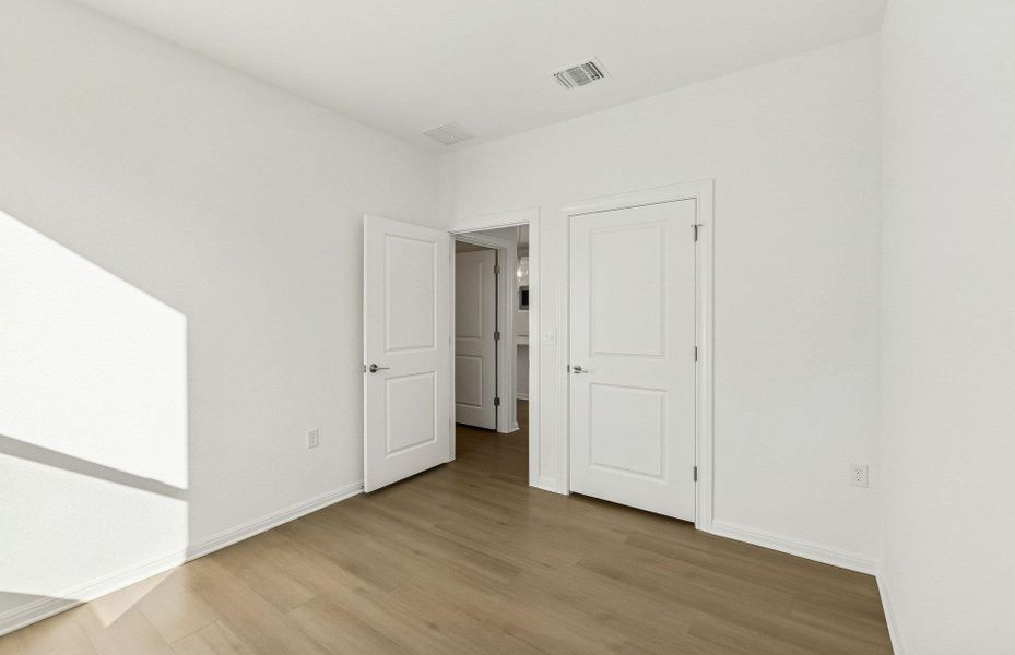 Spacious, unfurnished interior of a new home in Sun City Texas, Georgetown (Image 19). Spacious, unfurnished interior of a new home in Sun City Texas, Georgetown (Image 19).