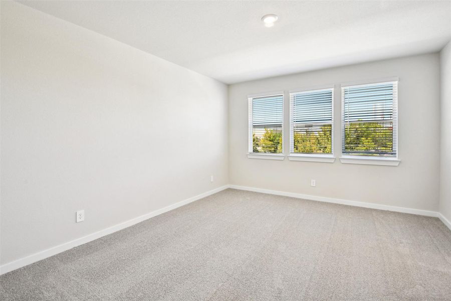 Spacious, unfurnished interior of a new home in Parkway Commons - City Series, Missouri City (Image 37).