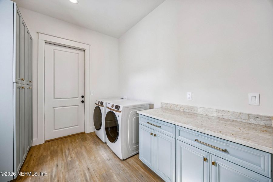 Furnished interior view inside a new home in , Fernandina Beach (Image 4).