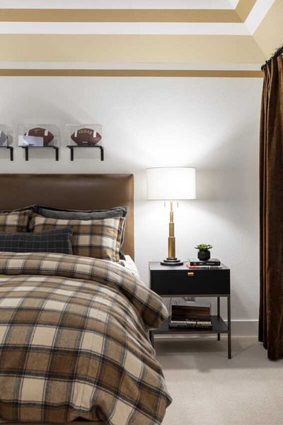 Secondary Bedroom Secondary Bedroom