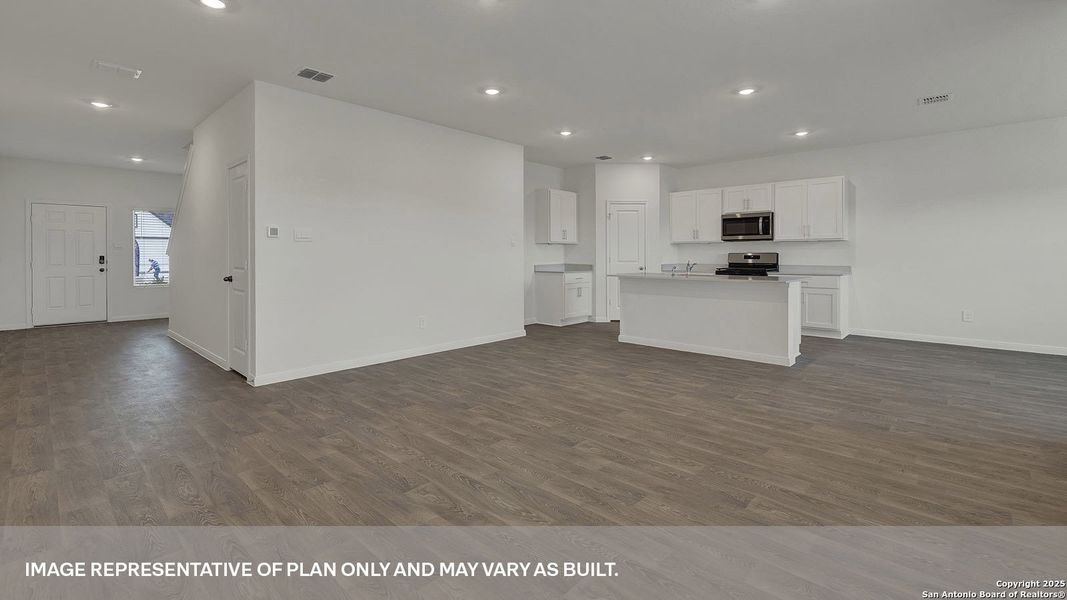 Spacious, unfurnished interior of a new home in Trace, San Marcos (Image 22). Spacious, unfurnished interior of a new home in Trace, San Marcos (Image 22).