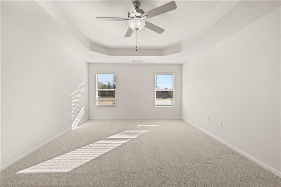 Spacious, unfurnished interior of a new home in Lake Carlton, Loganville (Image 28).