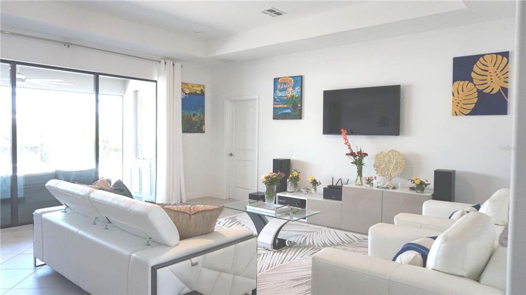 Furnished interior view inside a new home in , Bradenton (Image 28).