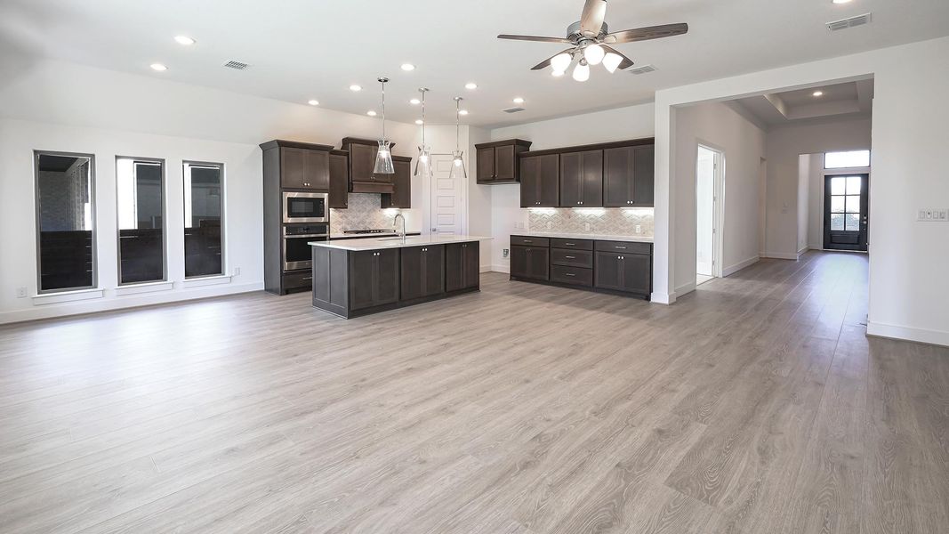 Spacious, unfurnished interior of a new home in Juniper Springs, Lockhart (Image 22).