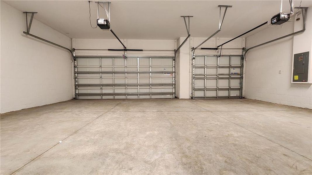 Spacious, unfurnished interior of a new home in , Parrish (Image 15). Spacious, unfurnished interior of a new home in , Parrish (Image 15).