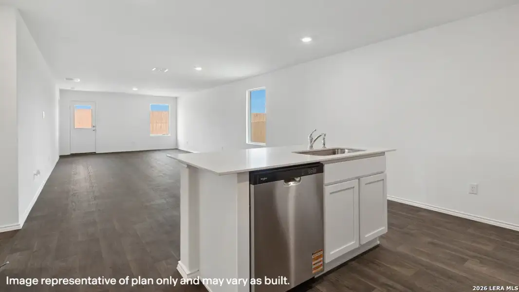 Furnished interior view inside a new home in Avenida, Converse (Image 4).