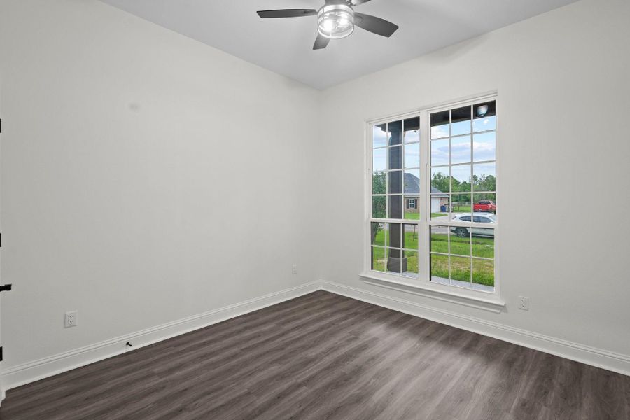 Secondary Bedroom Secondary Bedroom