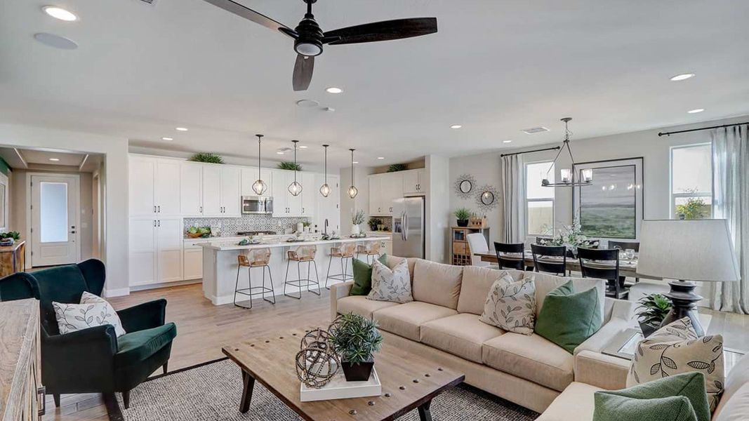 The Belice at The Lakes at Ranch El Dorado, 39995 W Wolf Dr