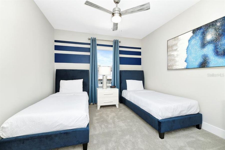 Furnished interior view inside a new home in , Kissimmee (Image 11).