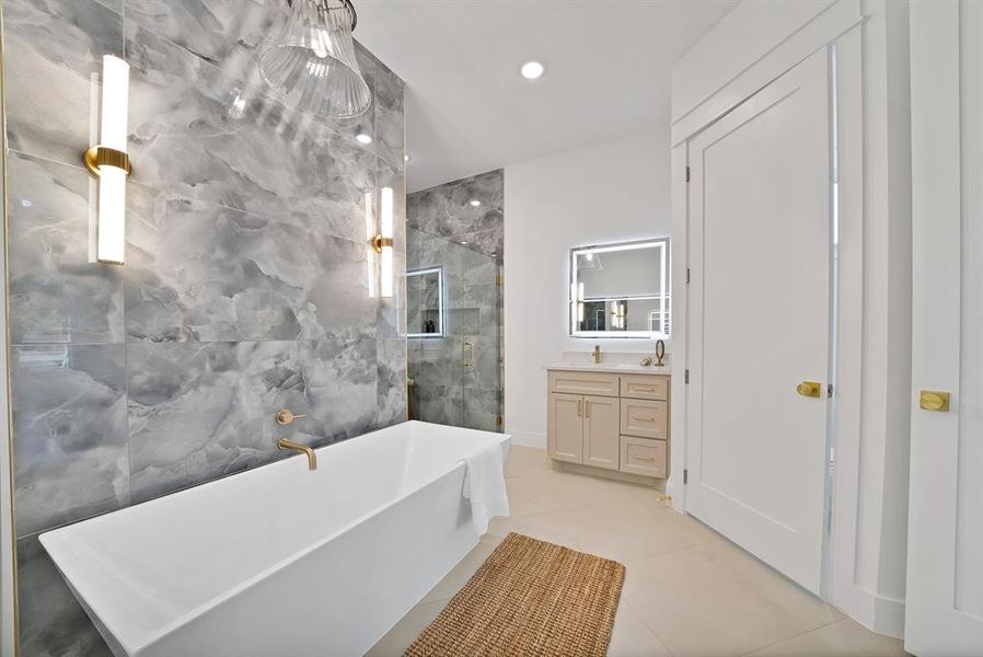 Furnished interior view inside a new home in , Waxahachie (Image 28). Furnished interior view inside a new home in , Waxahachie (Image 28).