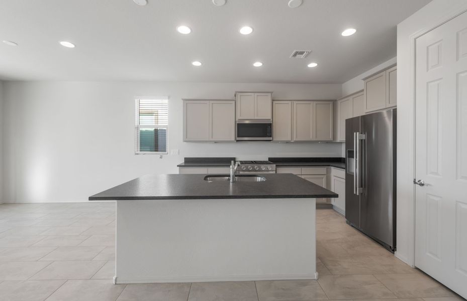 Furnished interior view inside a new home in Sun City Festival, Buckeye (Image 10).