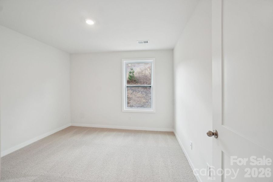 Spacious, unfurnished interior of a new home in , Weaverville (Image 18).