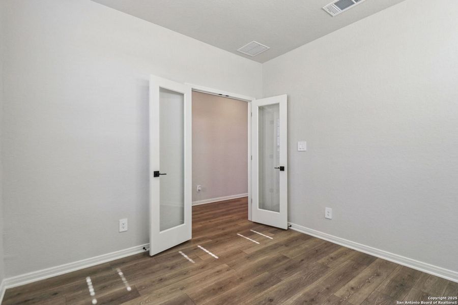 Spacious, unfurnished interior of a new home in , San Antonio (Image 21). Spacious, unfurnished interior of a new home in , San Antonio (Image 21).