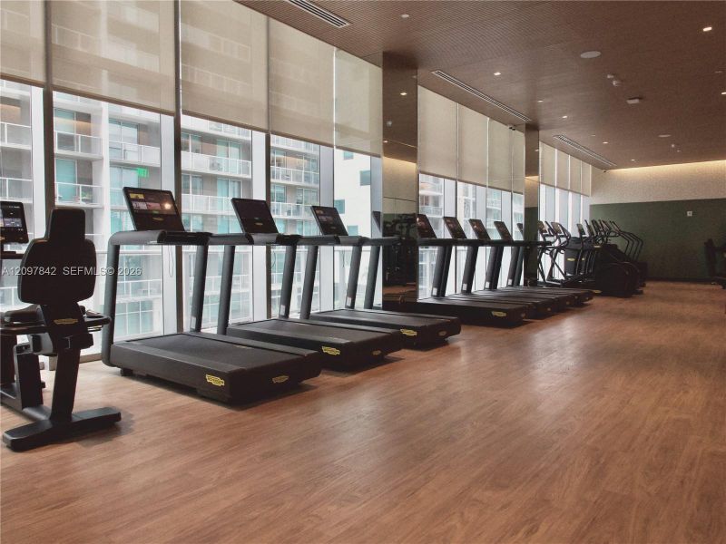 Community amenities in , Miami (Image 39).
