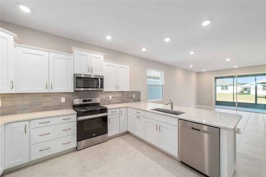 Furnished interior view inside a new home in Calesa Township, Ocala (Image 7).