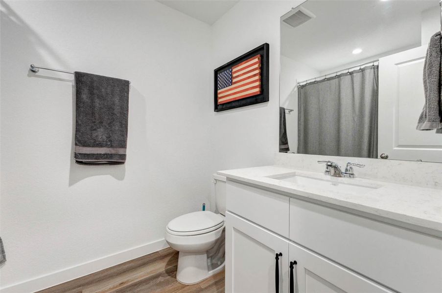 Furnished interior view inside a new home in Canterra Creek 45' and 50' Homesites, Iowa Colony (Image 23).