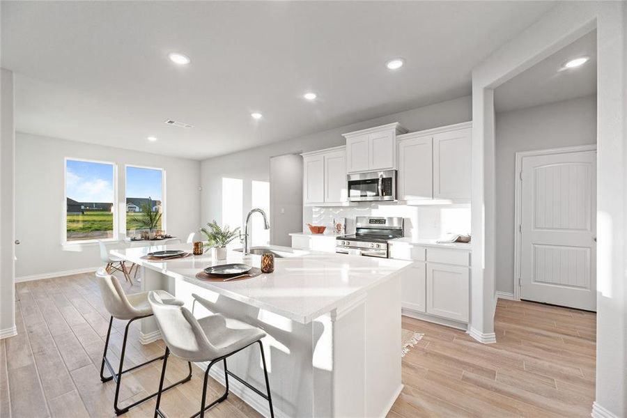 Furnished interior view inside a new home in Oak Valley, Oak Ridge (Image 30).