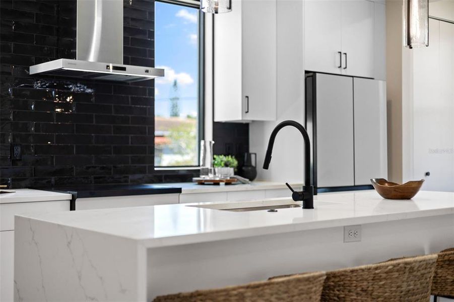 Furnished interior view inside a new home in , St. Petersburg (Image 39).