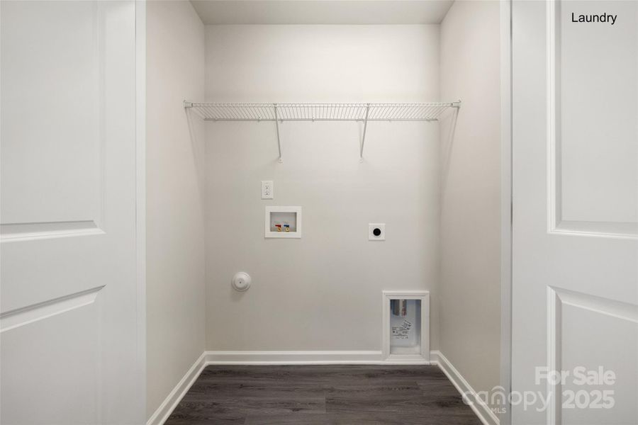 Spacious, unfurnished interior of a new home in , Lancaster (Image 10).