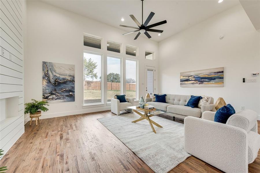 Furnished interior view inside a new home in , Dallas (Image 33).