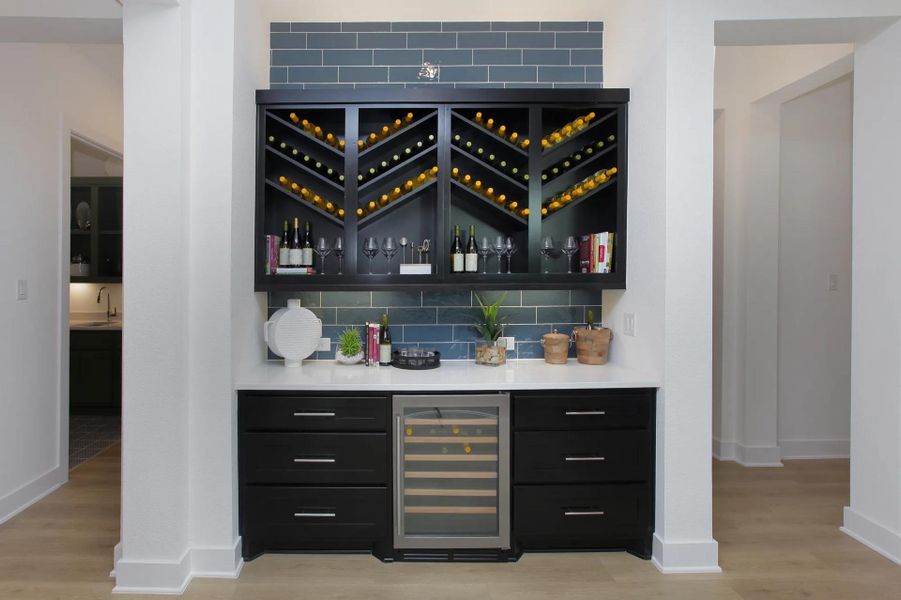 The Brynlee II Wine Bar