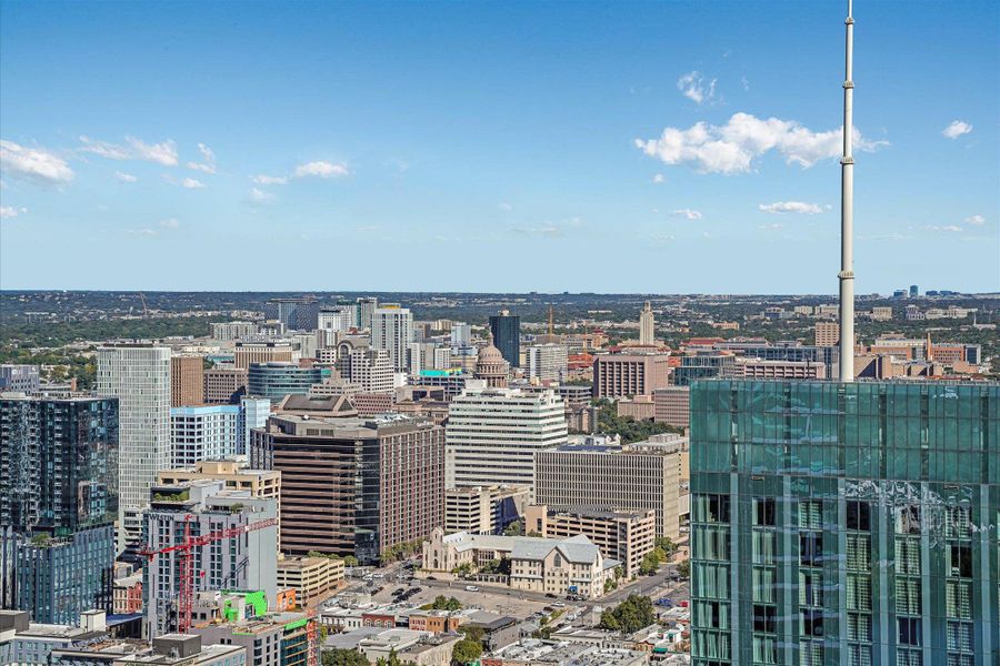 Condo located in Austin, TX showcasing its design and architecture (Image 3). Condo located in Austin, TX showcasing its design and architecture (Image 3).