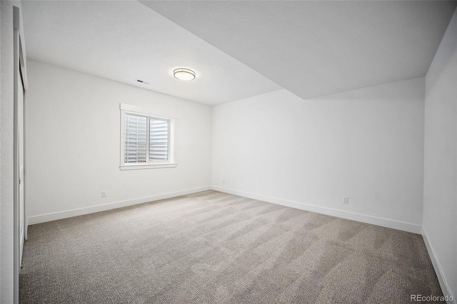 Spacious, unfurnished interior of a new home in Jackson Creek, Monument (Image 20).