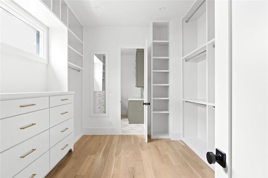 Image 36 of a home in .