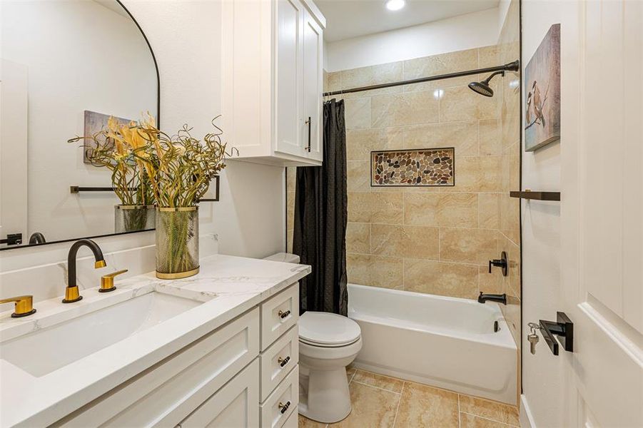 Furnished interior view inside a new home in , Trinidad (Image 11).