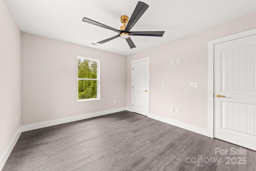 Spacious, unfurnished interior of a new home in , Catawba (Image 20). Spacious, unfurnished interior of a new home in , Catawba (Image 20).