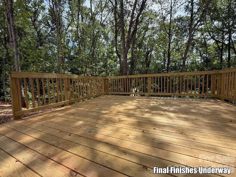 Image 10 of a home in .