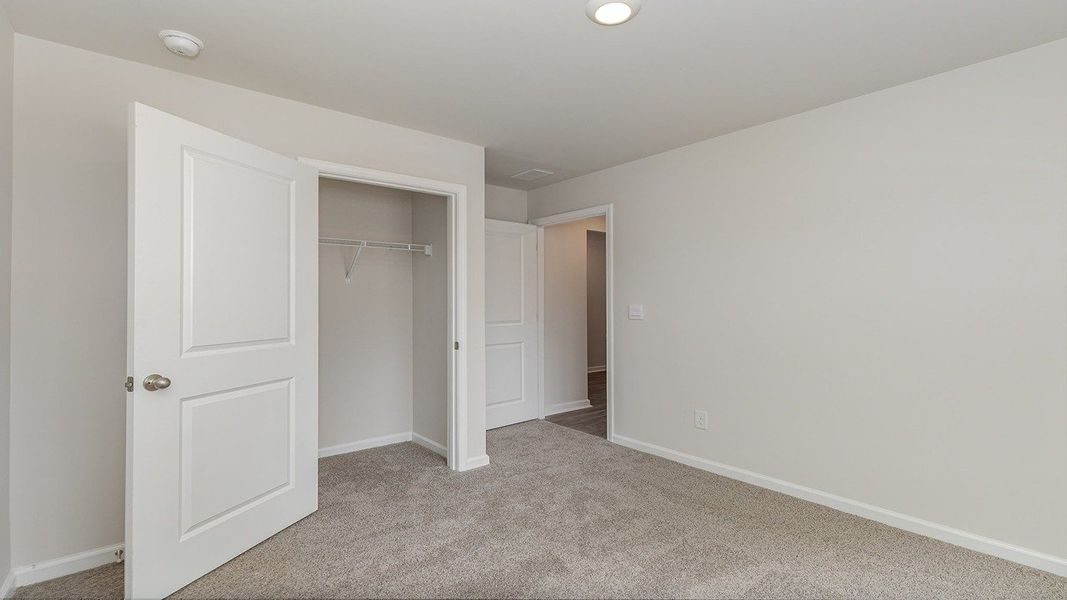 Representative unfurnished interior of a home built from the DOVER-EXPRESS by D.R. Horton in Stanbury Creek, Supply (Image 16).