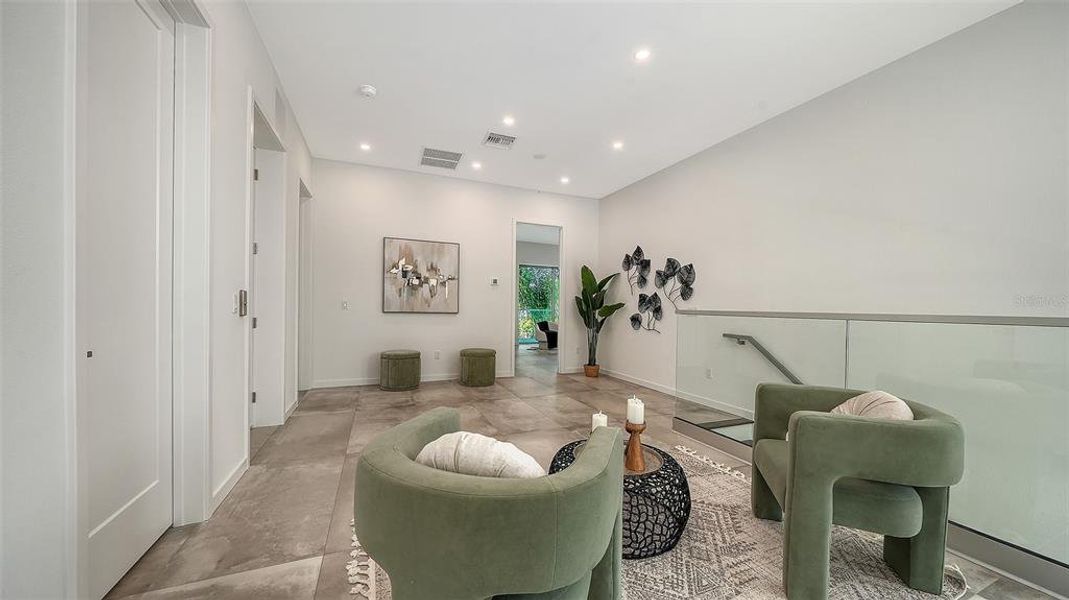 Furnished interior view inside a new home in , Sarasota (Image 50).