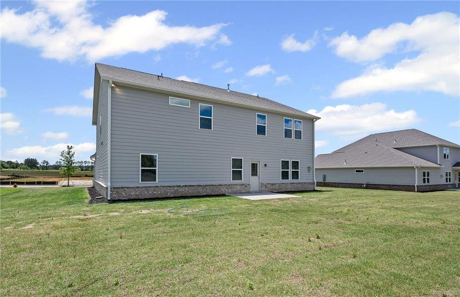 Exterior details and patio area of a home in Anderson Point Estates, McDonough (Image 25).