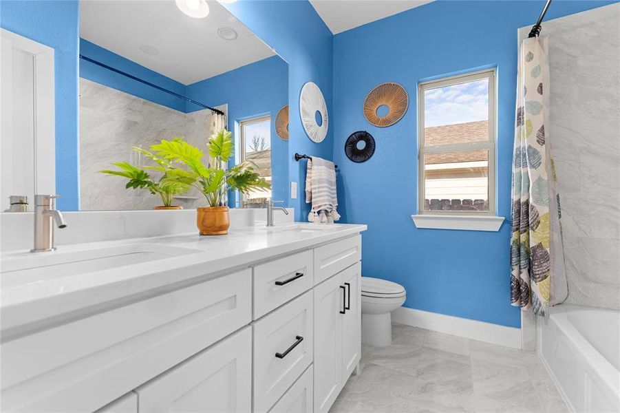 Furnished interior view inside a new home in , Bonham (Image 12).