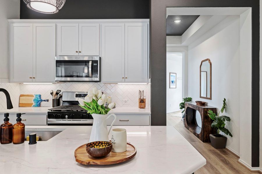 Furnished interior view inside a new home in , Conroe (Image 13).