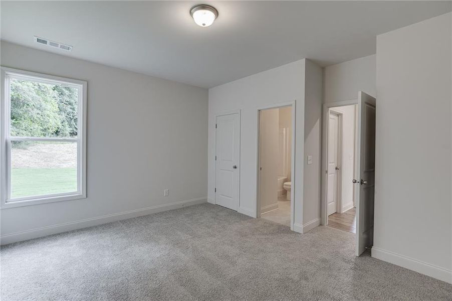 Spacious, unfurnished interior of a new home in , Jefferson (Image 33). Spacious, unfurnished interior of a new home in , Jefferson (Image 33).
