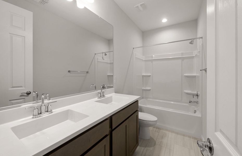 Furnished interior view inside a new home in Allen Ranches, Litchfield Park (Image 5).