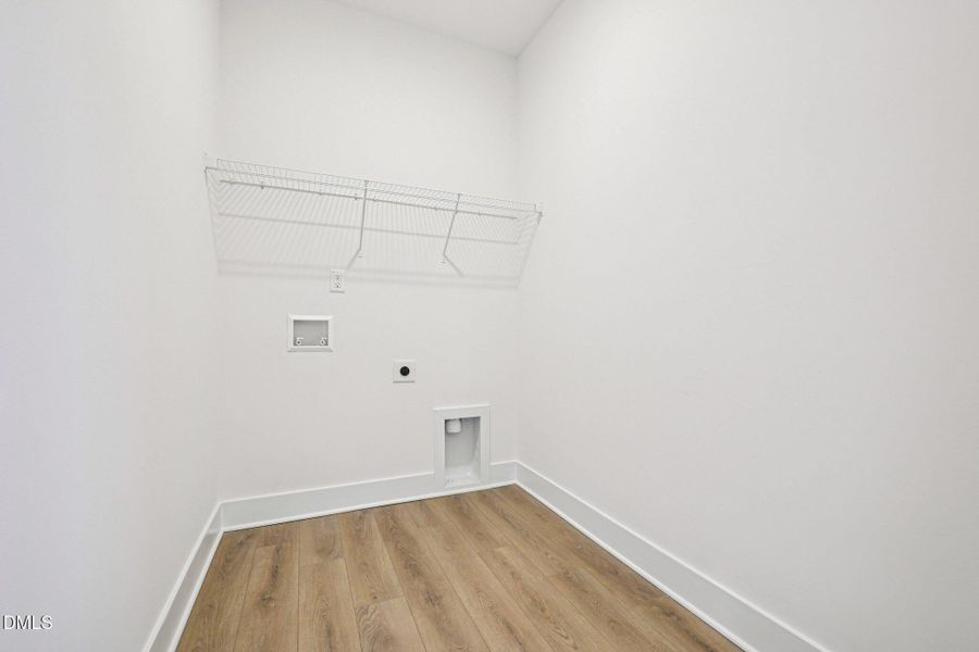 26-web-or-mls-Dunzo Dr-S1203-026