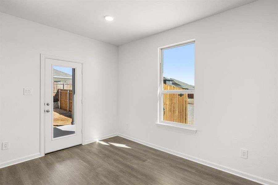 10940 Cacao- Dining-1